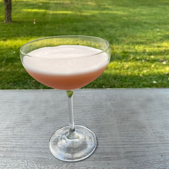 COCKTAIL: CBD Sour