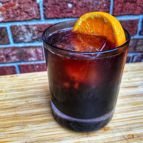COCKTAIL: Negroni Sangria